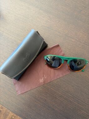Persol Two-Tone Green and Brown Wayfarer Sunglasses